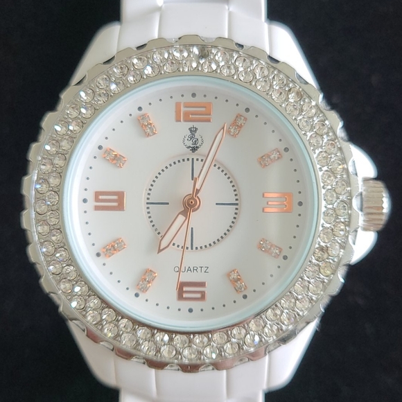 White Watch - Picture 6 of 6